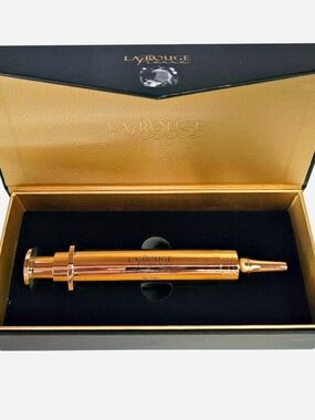 La Rouge Pierre 60 Second Instant Facelift  Syringe-Style Pen in Metallic Gold